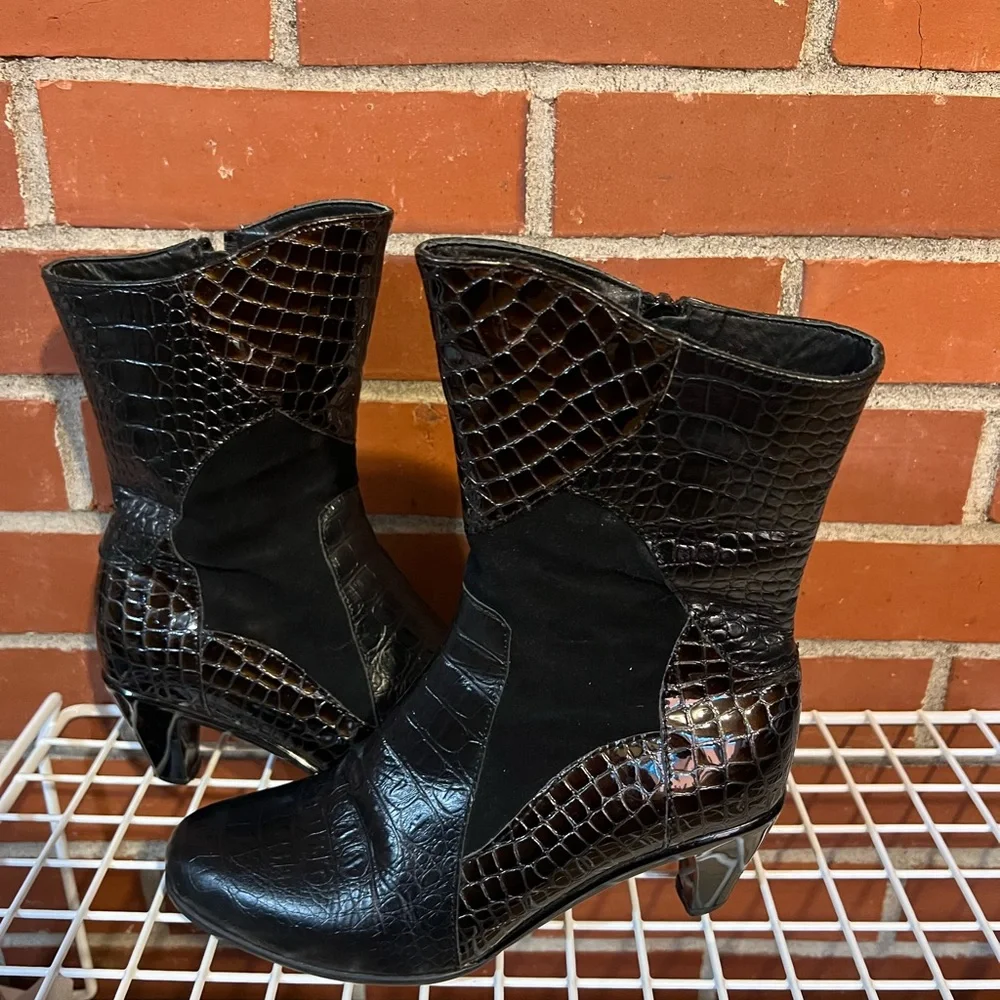 Black Elle comfort Ankle Boots